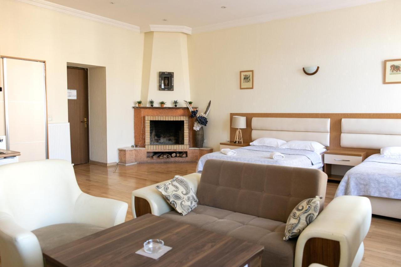 Marjani Apartments Tbilisi Bagian luar foto
