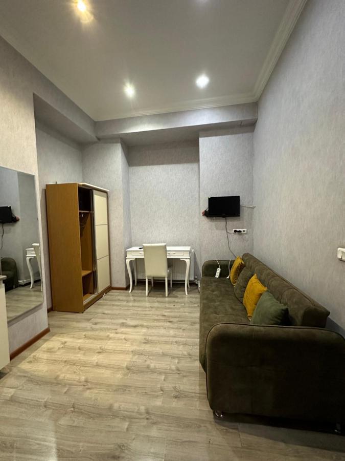 Marjani Apartments Tbilisi Bagian luar foto